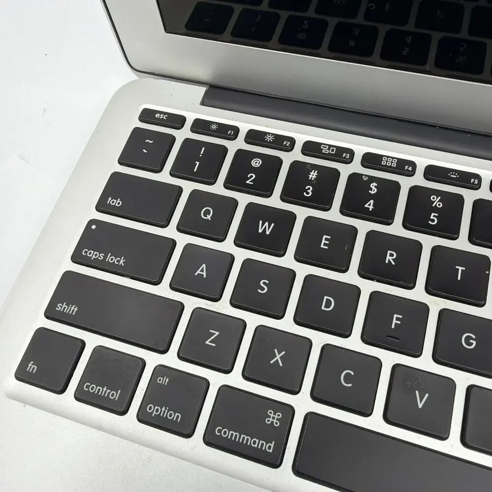 Apple MacBook Air 11-inch A1465 EMC 2631 Silver For Parts No Power